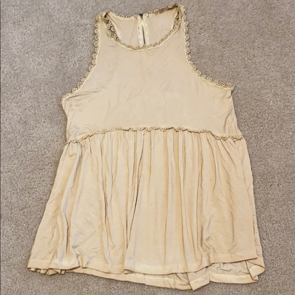 Nude tan small lace tank boutique